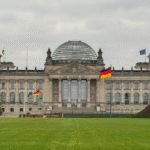 مصر: المنفى ليس ملاذاً.. تصعيد ممنهج لأنماط القمع العابر للحدود واستهداف المدافعين عن حقوق الإنسان